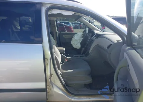 2017 Chevrolet Traverse Ls from USA, damaged, VIN 1GNKRFKD0HJ224108